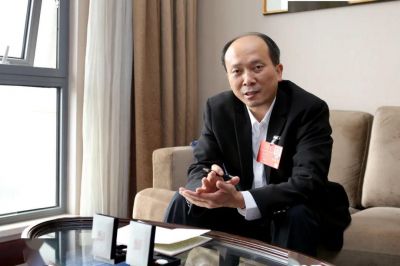 来看看保山的两位全国人大代表在两会都说了啥！