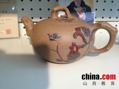 浅谈陈海平先生紫砂壶艺与中华文化的融合(1)
